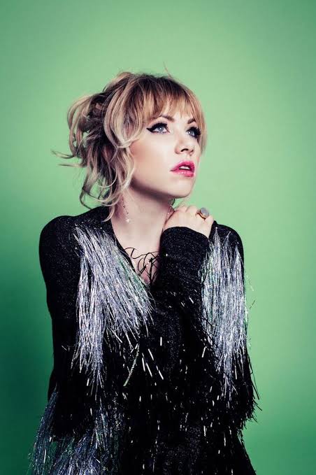 Carly Rae Jepsen phone number, whatsapp contact details, email. Facebook Twitter Instagram etc.