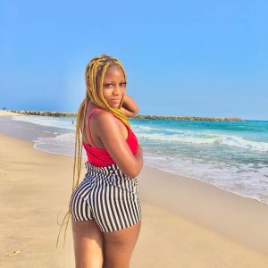 Hot Akwaibom girls Whatsapp group to join. www.eremmel.com 
