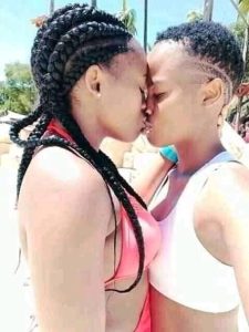 Cross River lesbians group to join. www.eremmel.com