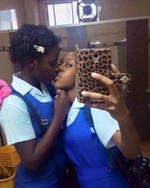 Cross river lesbians whatsapp group: Calabar lez group.