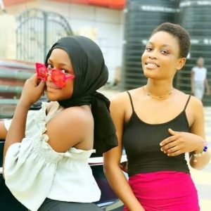 Best pH lesbians whatsapp group to join. 